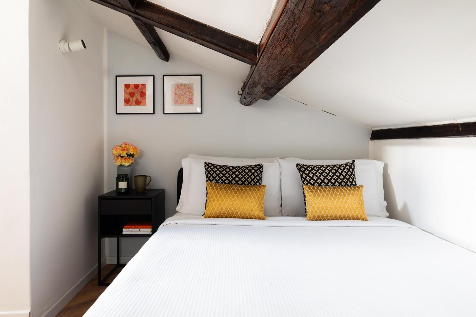 Trastevere Boutique Apartment Рим Экстерьер фото